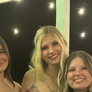 Meet your Posher, Ashton